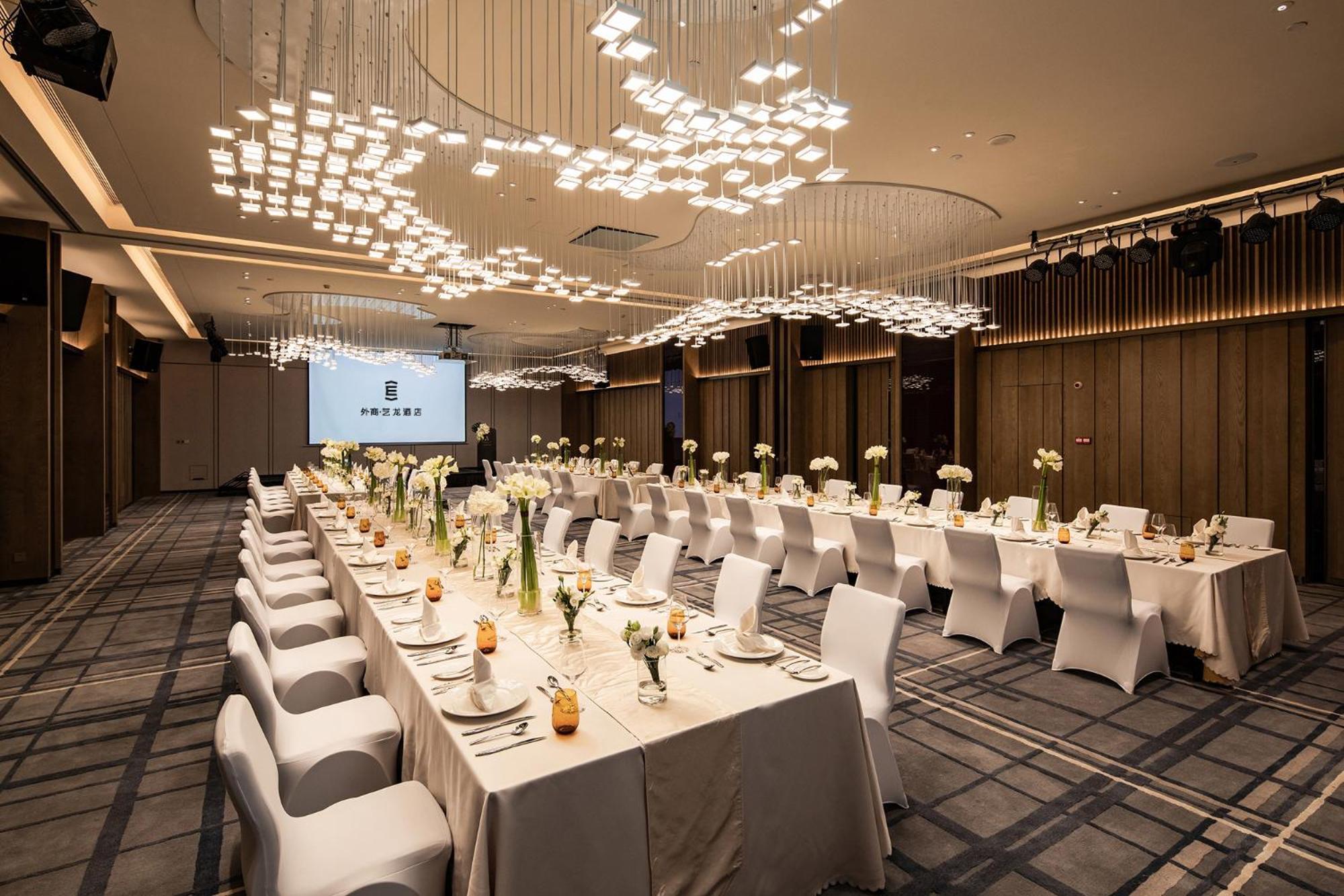 Imperial Traders Elong Hotel - Free Shuttle Bus To Canton Fair Complex & Overseas Buyer Registration Services Dış mekan fotoğraf